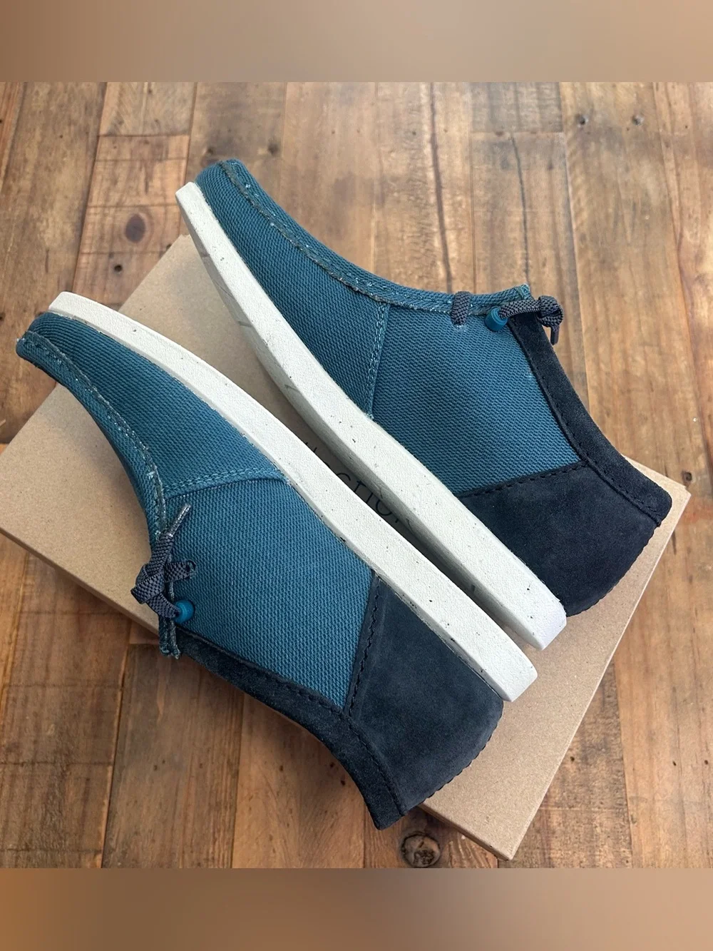 New Clarks SHACRELITE Moc Loafers Blue Size 10M Men’s Shoes Slip On Casual